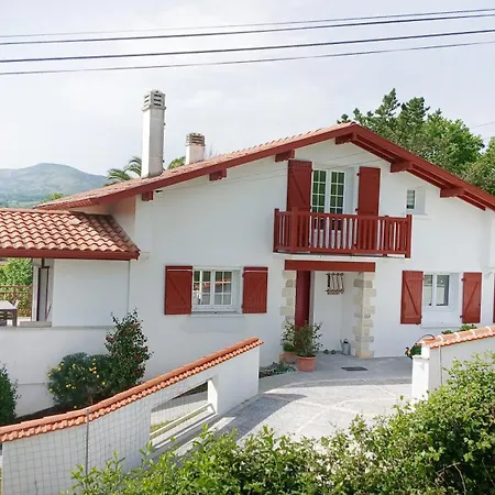 Maison Iguskian Hasparren